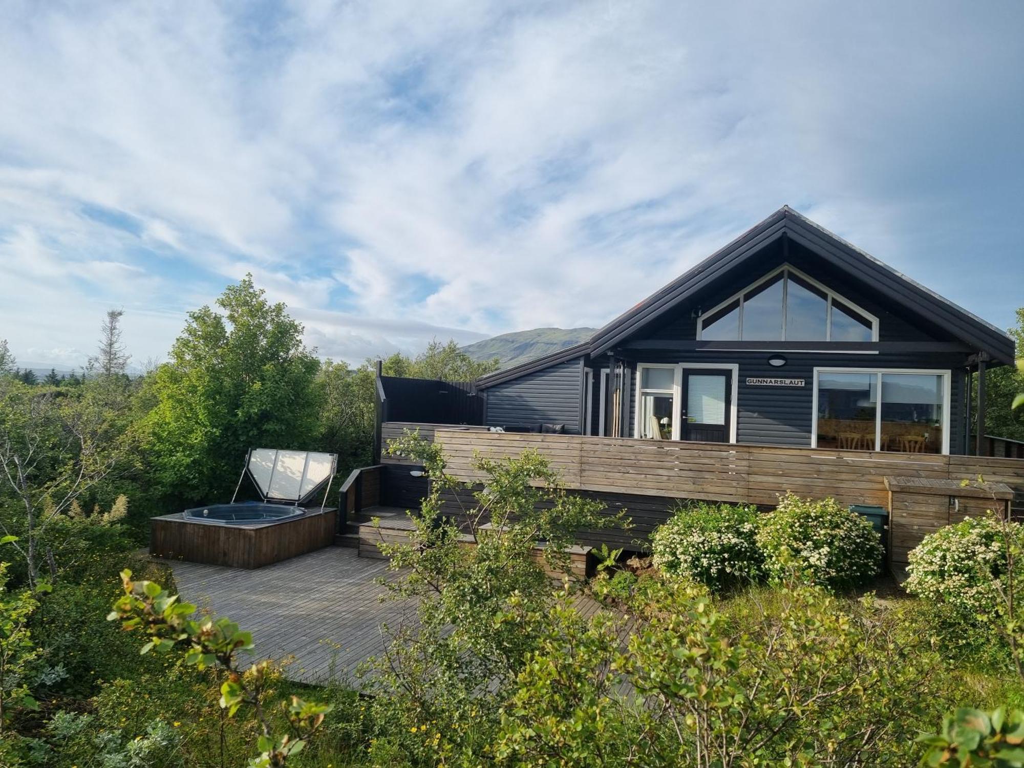 Local Cottage With Amazing View セルフォス エクステリア 写真