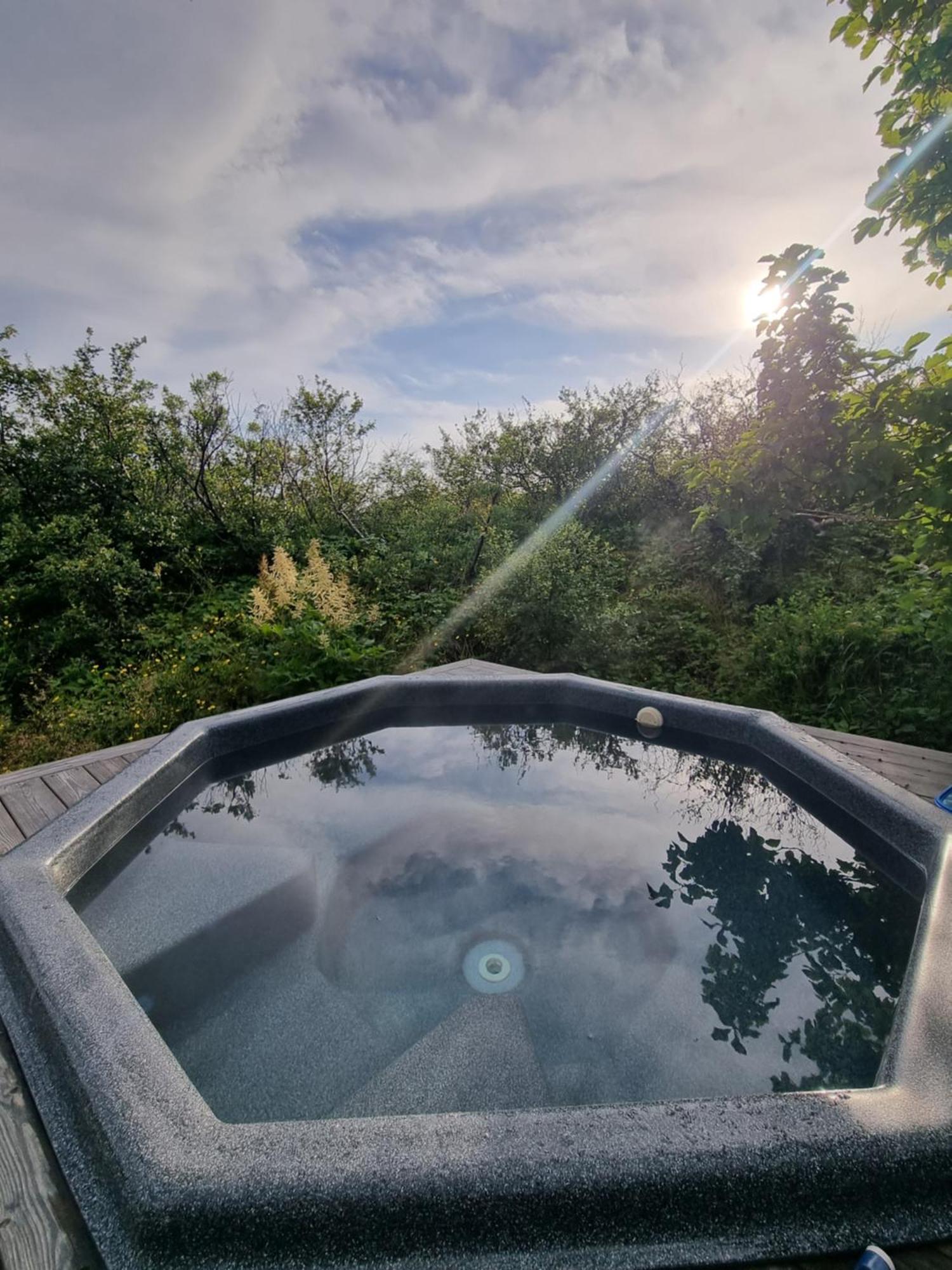 Local Cottage With Amazing View セルフォス エクステリア 写真