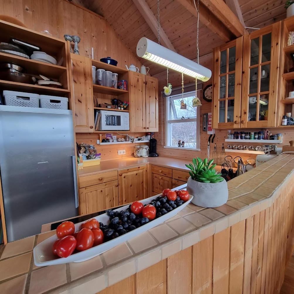 Local Cottage With Amazing View セルフォス エクステリア 写真