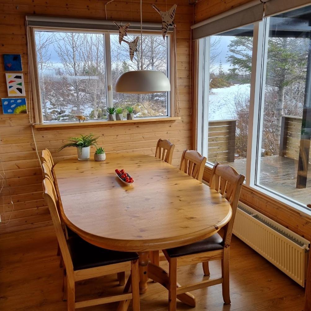 Local Cottage With Amazing View セルフォス エクステリア 写真